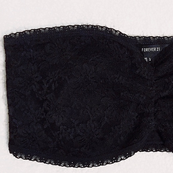 Forever 21 Black Lace Bandeau - Picture 2 of 4